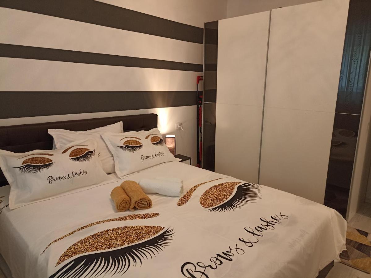 Apartament Sofy2 Băile Herculane Exteriör bild